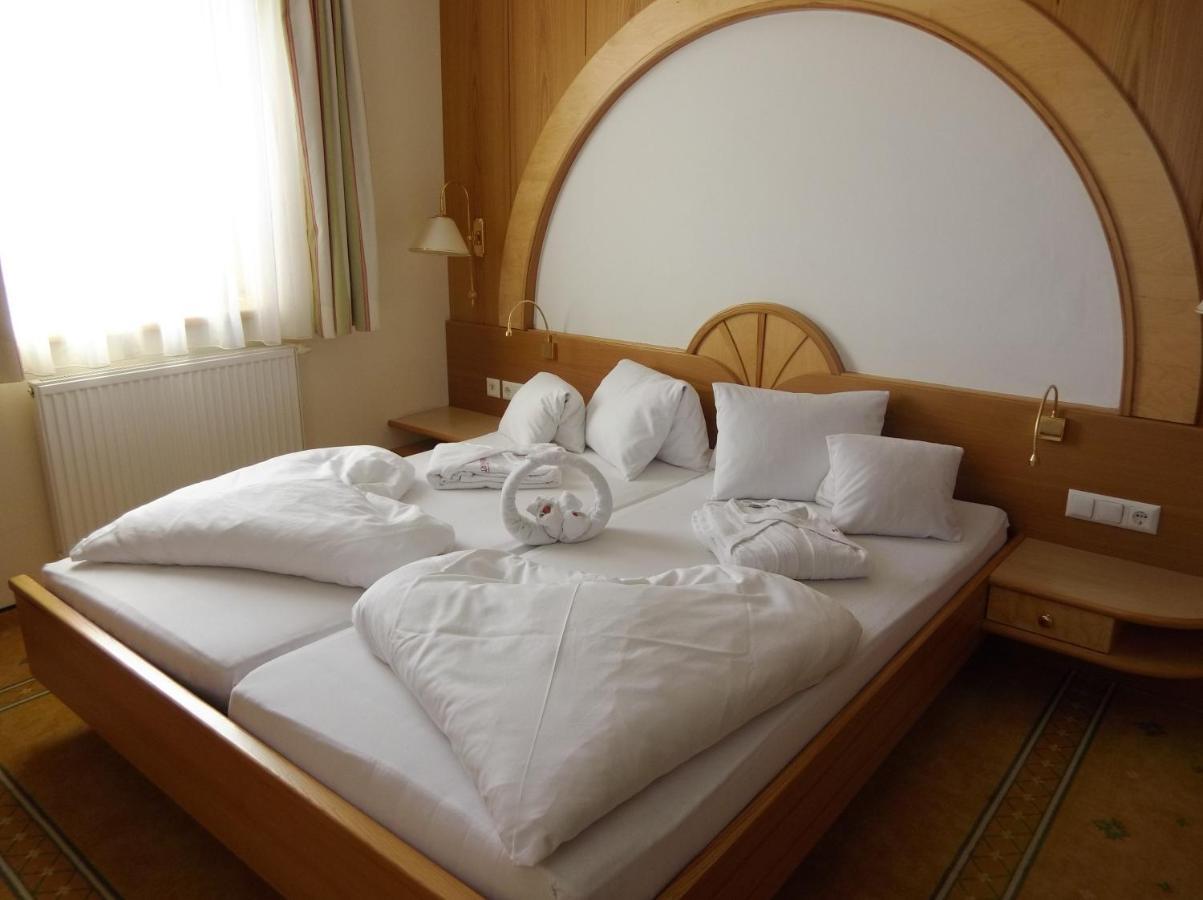 Hotel Neuwirt Ramsau am Dachstein Eksteriør bilde