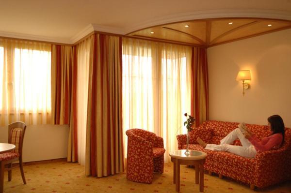 Hotel Neuwirt Ramsau am Dachstein Rom bilde