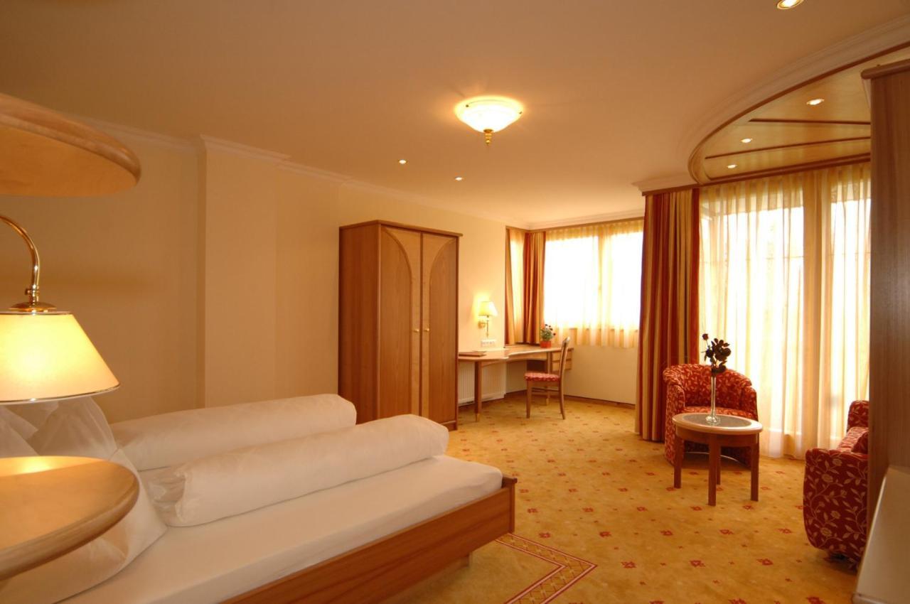 Hotel Neuwirt Ramsau am Dachstein Rom bilde